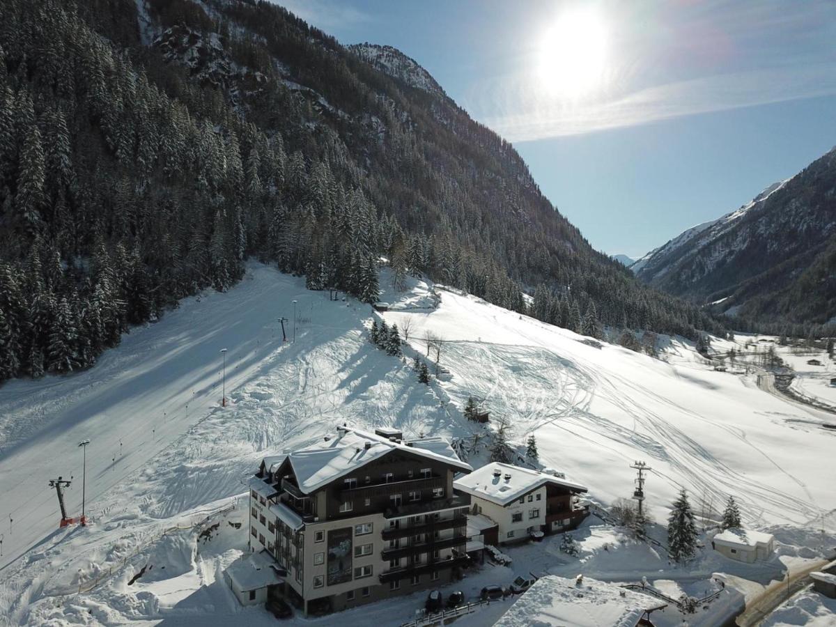 Aktivhotel Feichtner Hof Kaunertal Exterior foto
